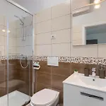 Tina Barban Ferienhaus *