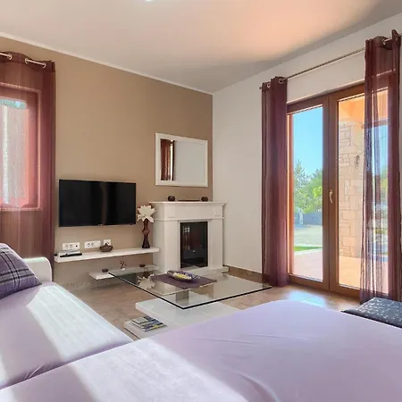 Tina Barban Ferienhaus *